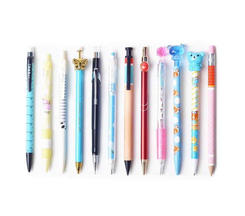 مجموعة أقلام رصاص ميكانيكية SKKSTATIONERY 12 قطعة 0.7 مم أو 0.5 مم نقطة متوسطة، مفضلة كرتونية لطيفة، 12 تصميم مختلف متنوع للمدرسة أو مستلزمات المكتب